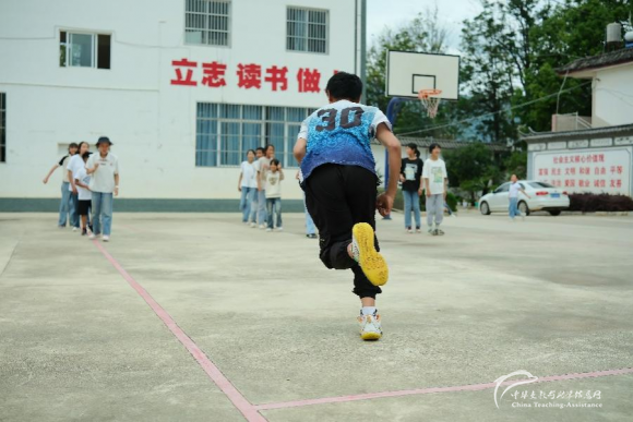 来自远山深处的力量6 - 中华支教与助学信息中心 - 9.png